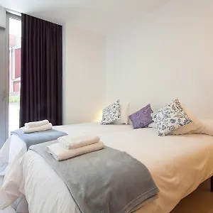 Charmsuites Paralel Apartmán